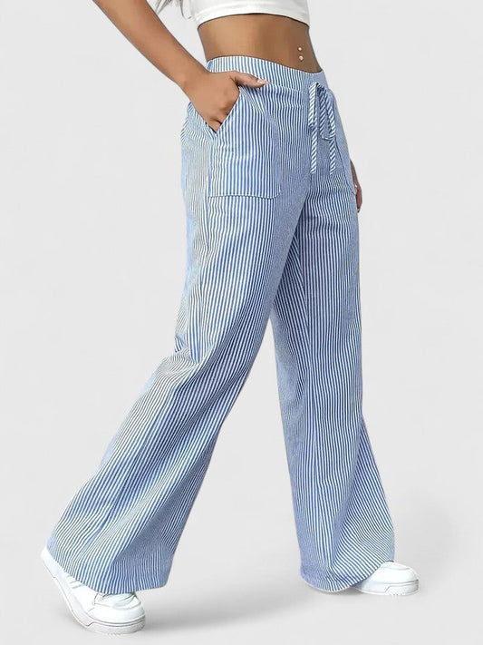 Dominique | Spacious and comfortable pants with elegant details