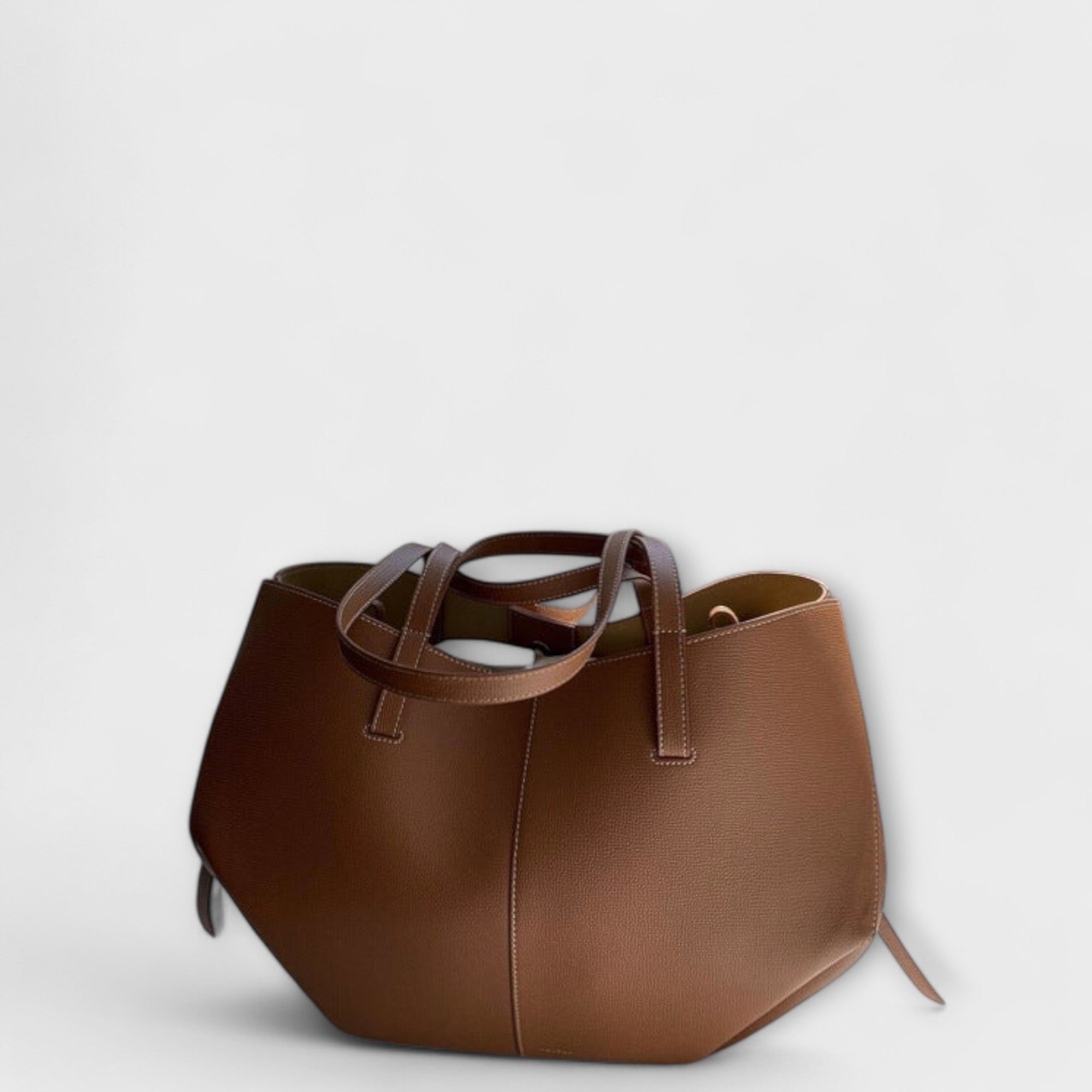 Brown / S
