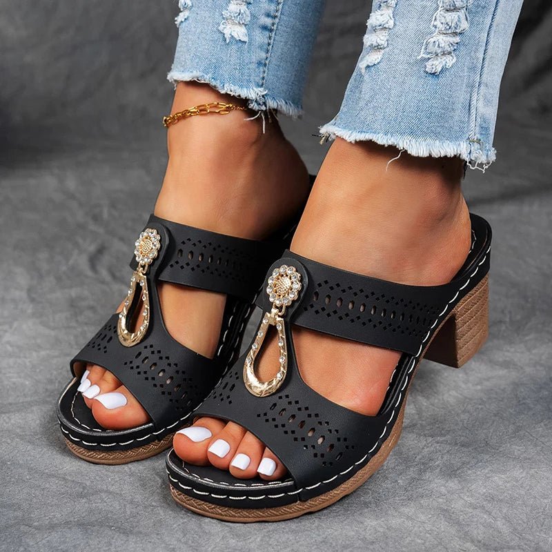Laura – Chic Orthopedic Sandals