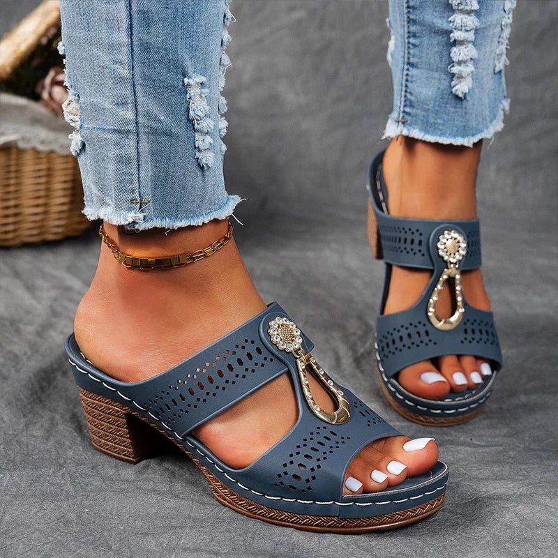 Laura – Chic Orthopedic Sandals